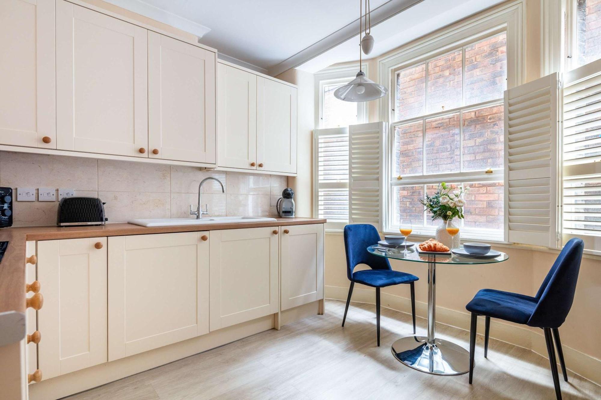 Bnbnova - Heart Of Mayfair - 3br - Bond St * Londen